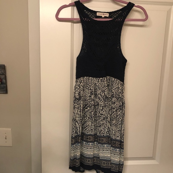 Altar’d state navy dress - Picture 2 of 2